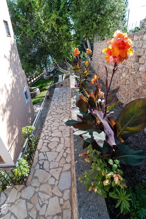 Rizos Bay Sarakiniko Hotel Sarakiniko  Ngoại thất bức ảnh