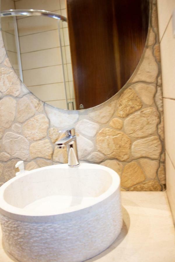 Rizos Bay Sarakiniko Hotel Sarakiniko  Ngoại thất bức ảnh