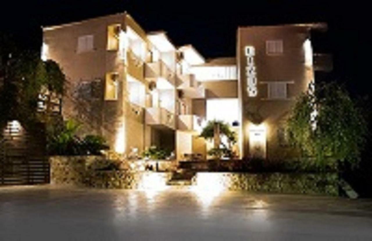 Rizos Bay Sarakiniko Hotel Sarakiniko  Ngoại thất bức ảnh